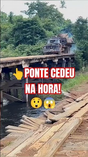 Truck driver got into trouble! 😱 Bridge collapsing, almost ending in tragedy 🚛💥