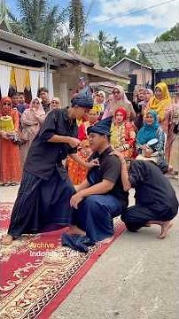 Witnessing the Pa’bitte Passapu Dance, a traditional art form from the Kajang Indigenous communit...