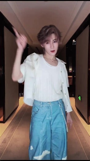 Trương Ca update douyin #tnt时代少年团 #trươngchânnguyên #teensintime时代少年团 #时代少年团 #时代少年团张真源