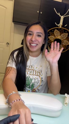 I still did a nail day for y’all! Be nice 😂 but be funny 😈 all products on our website! #fyp #foryoupage #itsnayellysnailday #elegancenailsupply #valentinesday