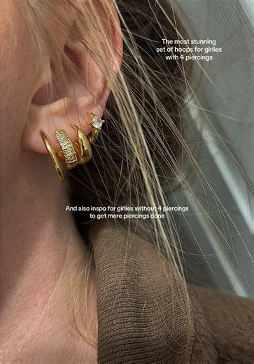 The prettiest hoop stack - And if you don’t have 4 piercings yet, let this be your sign gf 🤌🏼👀😮‍💨✨ #earrings #earringinspo #earringstack #earringset #affordablejewelry