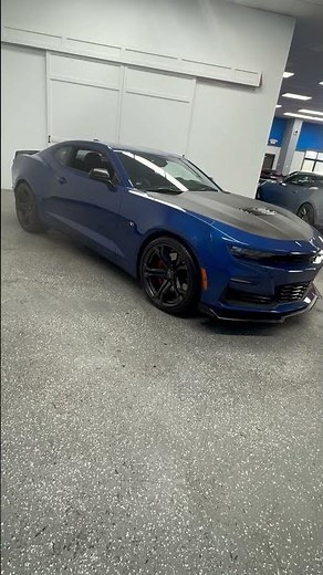 Riverside Blue metallic 2023 Camaro 2SS 1LE track performance pkg coupe 677 miles