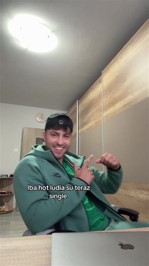 Hot Singles Ready to Mingle