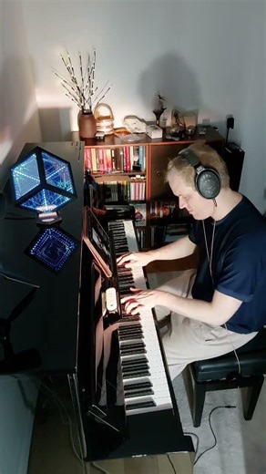 I Put Reverb on Chopin (guitar effect pedal on piano)