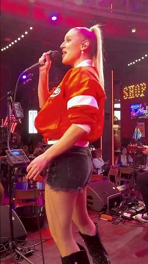 Downtown Avenue – Cruise (by Florida Georgia Line) | Live at Ole Red, Las Vegas