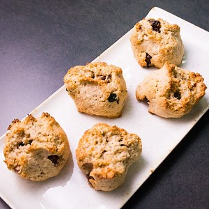 12K shares · 237 comments | These Coconut Drops are oh-so-irresistible ! FULL RECIPE: https://goo.gl/hYFhko Subscribe to our YouTube to get our latest recipes 1st: YouTube.com/c/FoodieNation | Foodie Nation | Facebook