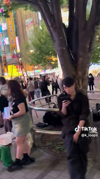 Out here in Shinjuku. Protestors in Japan for Palestine #fyp #fypシ #foryoupage #politics #japan #palestine🇵🇸 #freepalestine