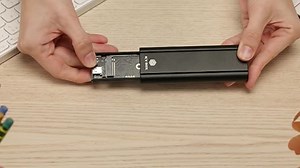 ICY Box M.2 SSD/NVMe Gehäuse, USB 3.2 (10 Gbit/s), Werkzeuglos, Kühlsystem, USB-C, USB-A, PCIe, M-Key, Extern, NVMe Adapter, Aluminium, Schwarz, IB-1807MT-C31