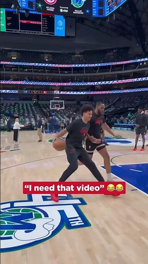 JJ won the 1v1 and wanted to make sure there was evidence 🤣 #jalenjohnson #nba #hawks