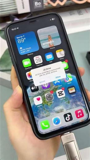 1-Road Trip Hack: Free Up Space for Videos Without WiFi#jsljdtdc#OneTapBackup#giftideas