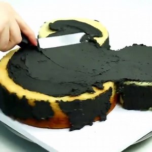 Minnie Mouse CAKE 🎀😍 [Credit: The Icing Artist] | DIS Mickey Lovers