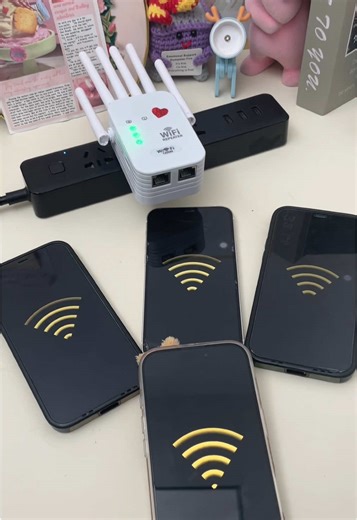 Best WiFi Extender 2025 with 6 Antennas