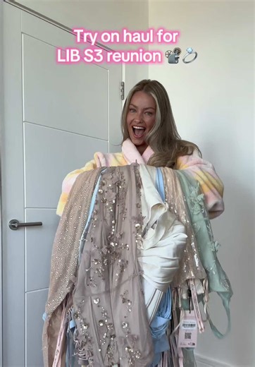 Oh Polly dress haul — best dresses tried on from Oh Polly