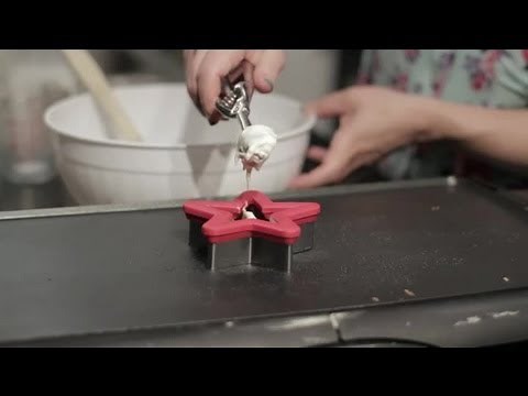 How to Make Pancake Batter Not Stick to Molds : Healthy Pancakes