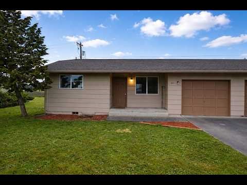 Sequim property management: 821 Rhodefer Road tour