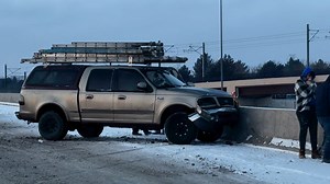202K views · 22 reactions | We are tracking another crash in Aurora this morning. It looks like this one just happened. This is I-225 southbound near 6th Avenue. I only see one car involved! CBS Colorado | Brian Sherrod CBS Colorado | Facebook