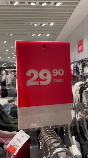 😱C’est les soldes chez @BERSHKA @IndigoFashion 🛍️ #tuniscity #shopping #soldes #sale #bershka #bershkastyle