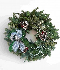 24'' Handcrafted Christmas Wreath: Fresh Noble Fir & Juniper Berry - Etsy