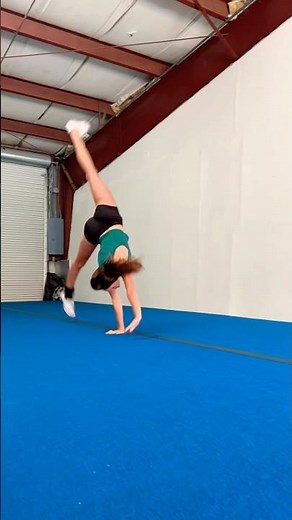 Round Off, Back Handspring, Back Tuck! 🤩 With & Without a Spot! 🎥🔥