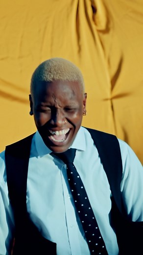 🗣 Fizzzyyy 🔥🔥🔥 Ubuhlobo Song is Out now!!! 🔂 🙌🏽 Watch Full visualizer here https://youtu.be/dgu0ozwLX_8 🎥 :Creative Curious #Abalahli_Hit_Makers #Lyf_Styl_Ent | Bayandiswa Thando