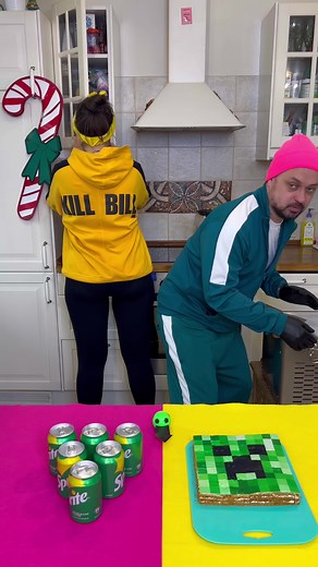 Minecraft cake vs Soda | Ice Cream Challenge | PavloBobo