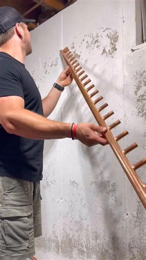 4K views | Start to Finish. Hoe to build a supply manifold. This is the best set up for when doing renovations on a house. You can easily isolate different areas of the house while working on them. #diy #work #tools #construction #homerenovat~ | Harry Designs | Facebook