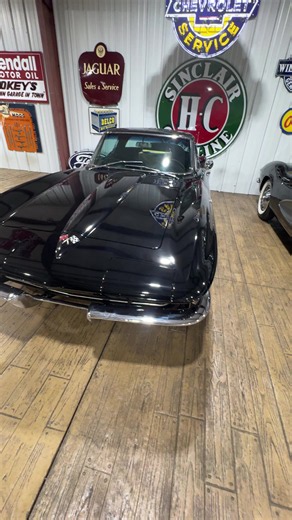 1965 L79 Corvette coupe. Rare car with docs. All correct! #americanstreetmachinesinc #carsoftiktok #musclecar #corvette #car