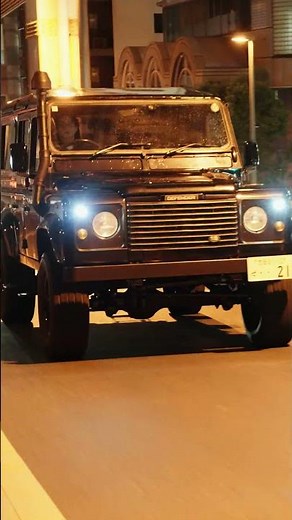 【削ぎ落とされた車】ディフェンダー110の魅力 Ναgiru ｜Classic Land Rover Defender 110｜TOKYO NIGHT DRIVE