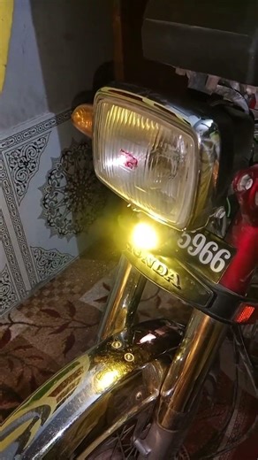 Honda CD 70 – Mileage, Performance & Comfort Explained!