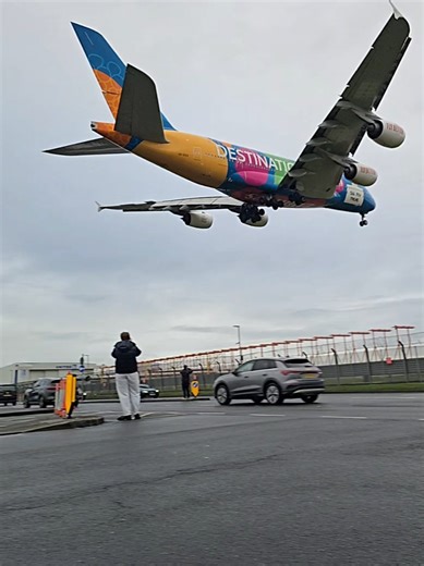 Descubre el increíble Airbus A380 de Emirates