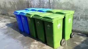 nilkamal dustbins - Plastic Nilkamal Wheel Dustbin Size 120 Ltr Trader - Retailer from Bengaluru