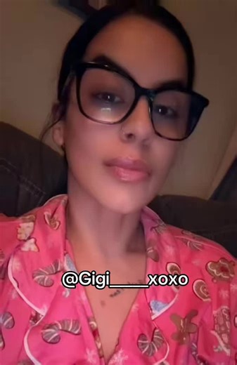 If your toes are touching the ground, those heels are not for you 👠 🦶🏼 😂 #fypシ゚viral #pov #heels #toes #ground