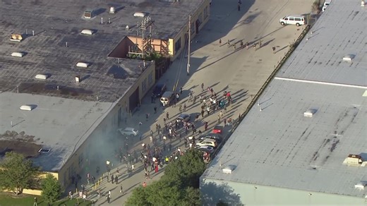 Protestors clash with agents outside Chicago ICE processing facility amid ongoing demonstrations