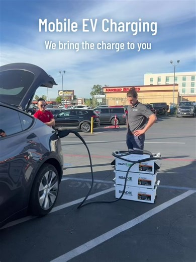 Low battery? We’ve got you covered. With our Mobile EV Charging Service, Level 3 DC Fast Charging is just a call away. #MobileEVCharging #EV #ElectricVehicles #TeslaModelY #Tesla #RangeAnxiety