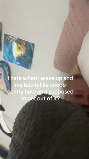 Comfy Bed Dilemma: Can't Get Out of Bed