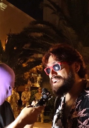 ASMR con Personas Random: Relajación Total