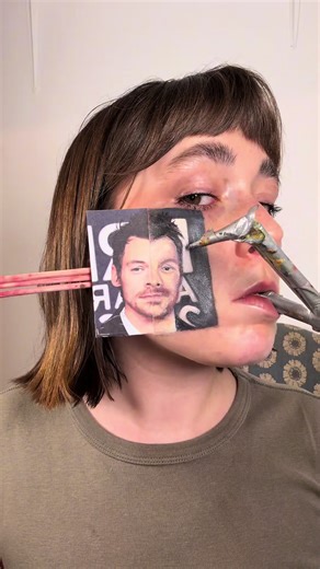 I made Harry Styles appear using my mouth!! #fyp #harrystyles #foryou #painting #artist