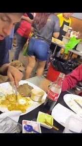 Se estaba comiendo el arroz para disfrutar la carne al final 😞👌 | El Alucin