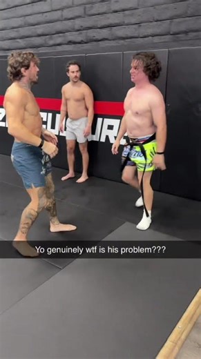 If someone taps, you STOP ✋🏻 🛑