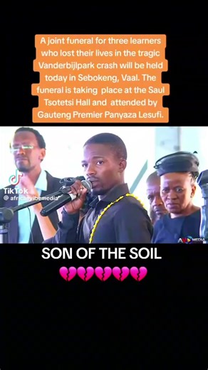 Son Of The Soil paying his last tribute to school children who got into an Accident 😭💔🕯powerful words indeed🙏🕯 #SonOfTheSoil #Thullo @ENCA @Department of Basic Education @SABC News @Lesedi FM