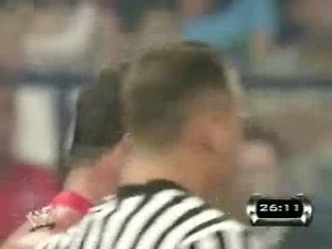 WWF Backlash 2001 - Kurt Angle Vs Chris Benoit - Part 1 - Vídeo Dailymotion