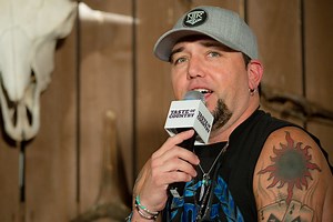 Who's Impersonating Who? Country Stars Bring Their Best Impressions