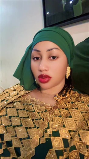 Vidéos de Plaisir de la mode (@plaisir_de_mode) avec son original - Maman💍…❤️de prinso…🥹💍🫂