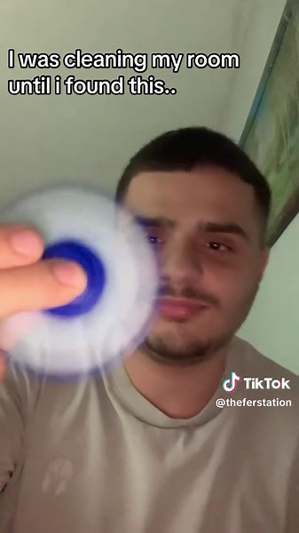 Discovering My 2017 Fidget Spinner: A Nostalgic Find