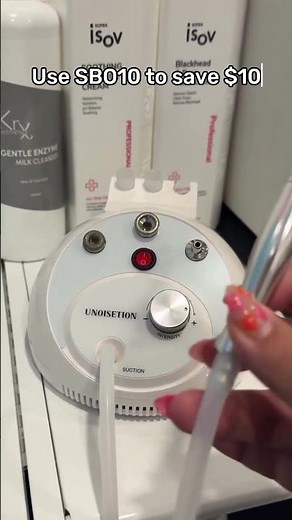 This Facial Tool Will Instantly Smooth & Brighten Skin 🔍
