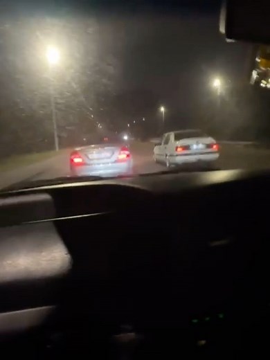 “SikaMfana” on Instagram: "NM 179 catch and pass 💨 Vr6 3.6 vs SLk 350"