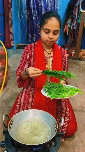 Hot Water Bhersunga Patra Recipe 😋 #shorts #youtubeshorts #viralshorts #trending #minivlog #cooking