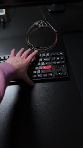 Explore the ASUS Tandem WOLED Glossy Gaming Monitor