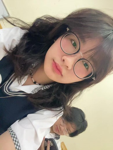 Understanding Body Language: Tips for Effective Communication