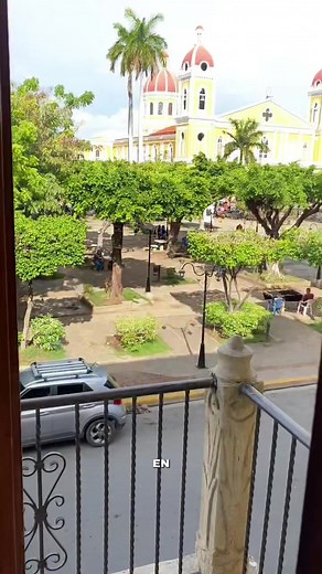 Me hospedé en Socialtel Granada y quedé encantada 🌿 Ubicado justo frente a la catedral, con suites amplias, desayuno incluido, piscina y actividades que cambian cada día ☀️ Un lugar con mucha vibra y el ambiente perfecto para disfrutar Granada 💛 #socialtelgranada #granadanicaragua #travel